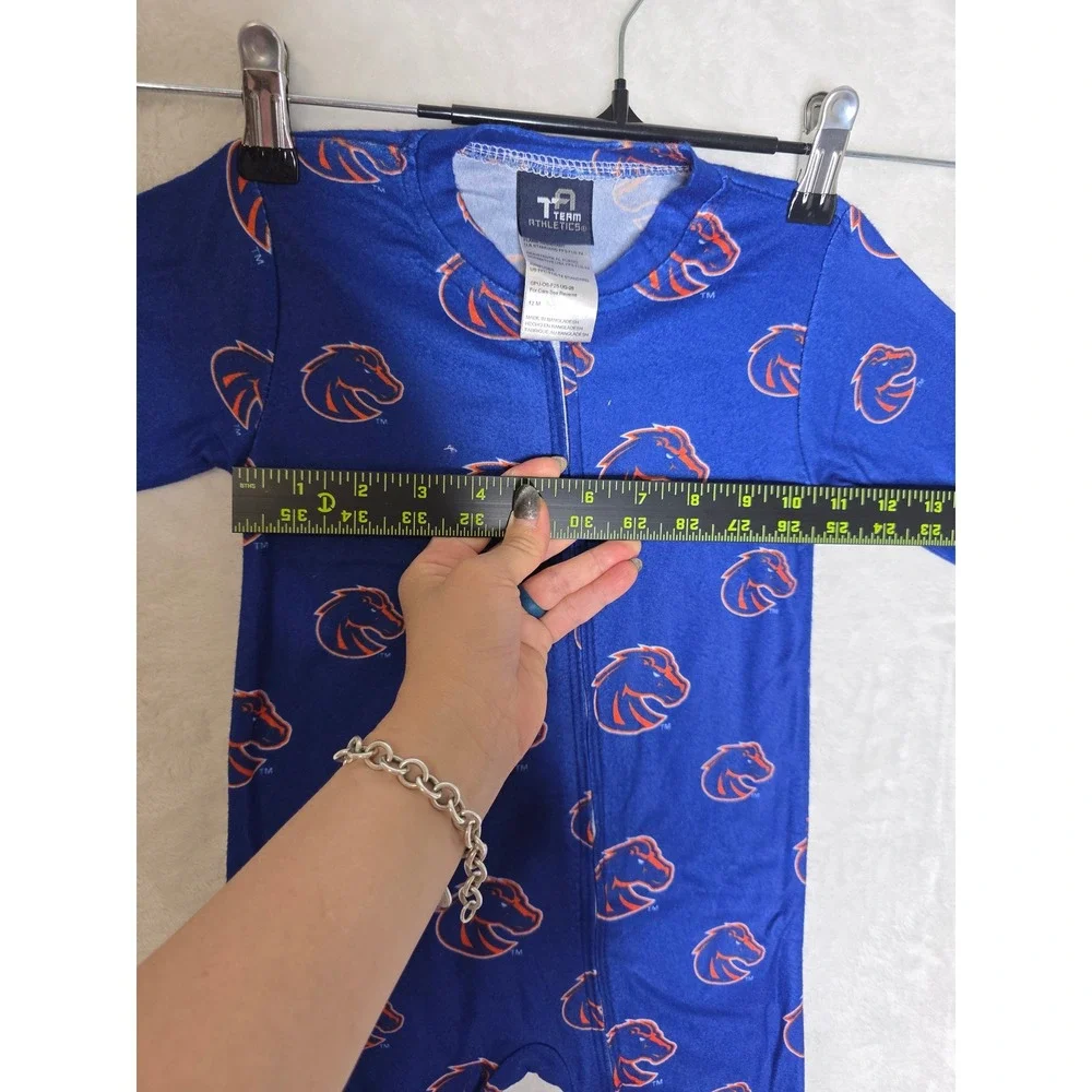 Team Athletics Boise State Broncos Infant Blue Footed Sleeper Pajamas 12M NEW